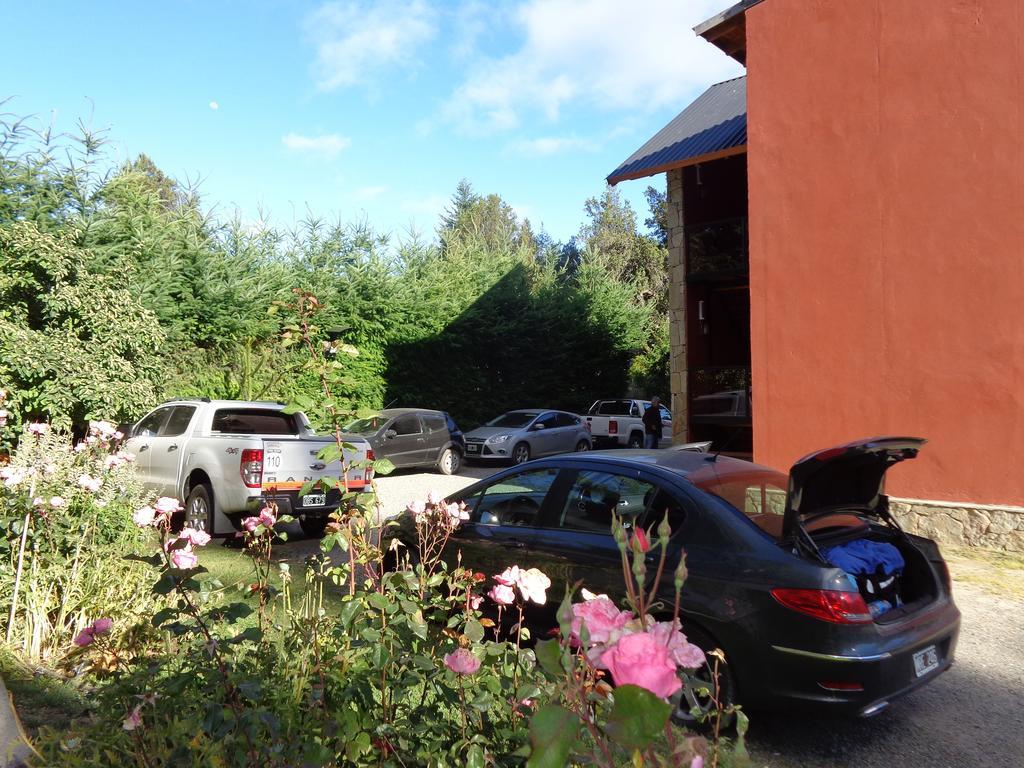 Unquehue Apartamentos Dormis Villa La Angostura Exterior photo